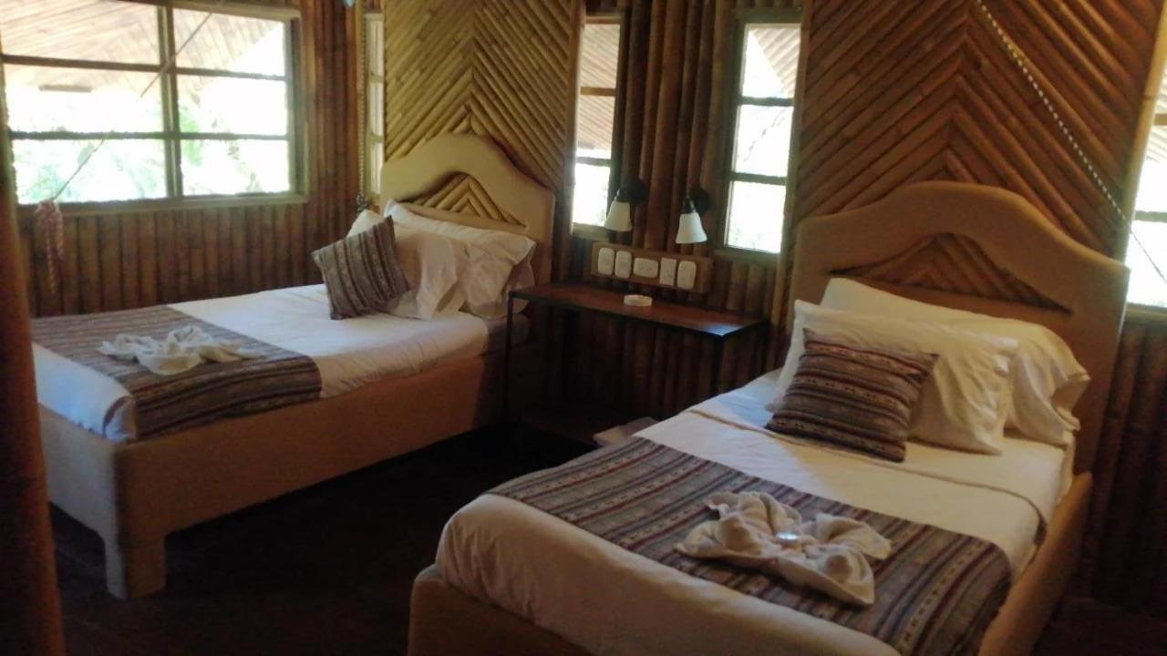 Tortugal Boutique River Lodge Rio Dulce Town Exteriör bild